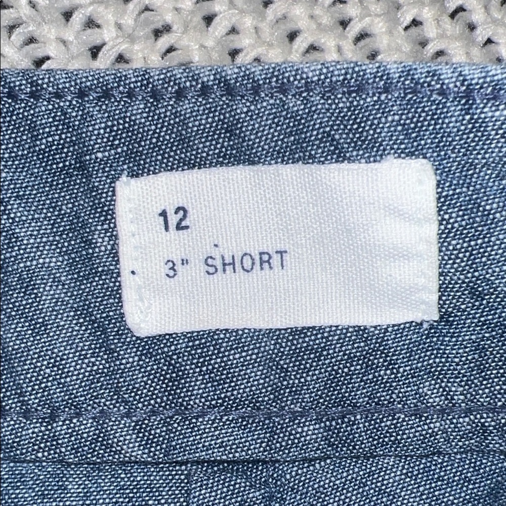 GAP Denim Blue Jean Shorts - Picture 4 of 5